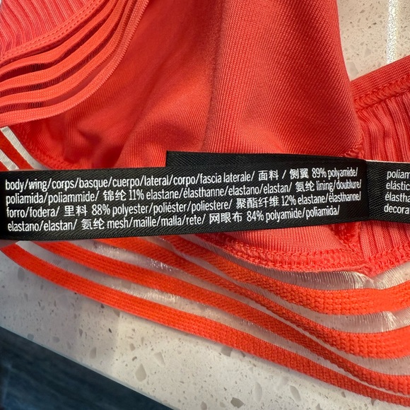 Victoria’s Secret PINK Lightly Lined Strappy Racerback Sports Bra Size Sm Coral - Picture 6 of 11